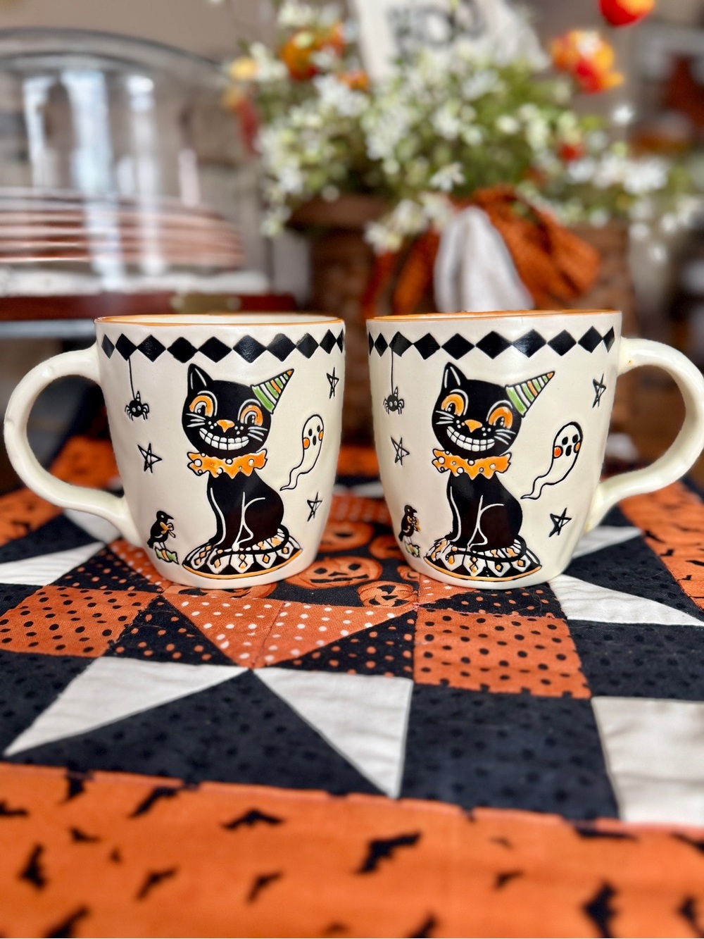 Halloween Mugs Retro Vintage style - Set of 2